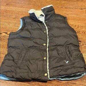 American Eagle Outfitters Quilted Vest with Sherpa Lining